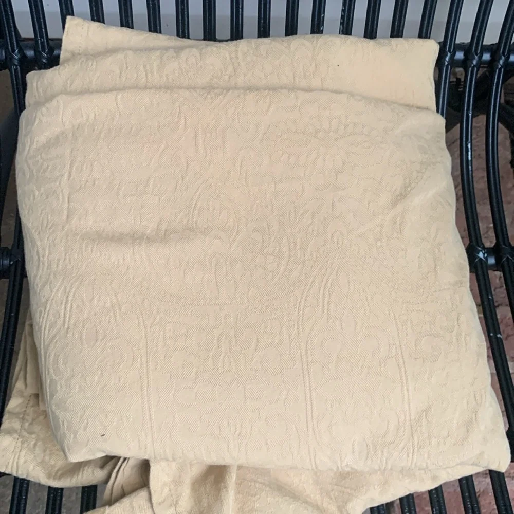 Waterford textured floral‎ table cloth tan cotton long table cover